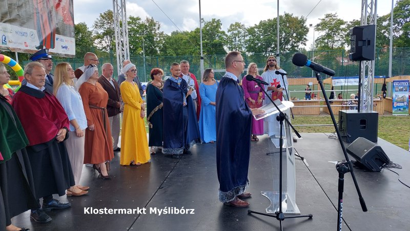 Nr 2023 08 26 Klostermarkt Mylibrz 24 800x800 equal